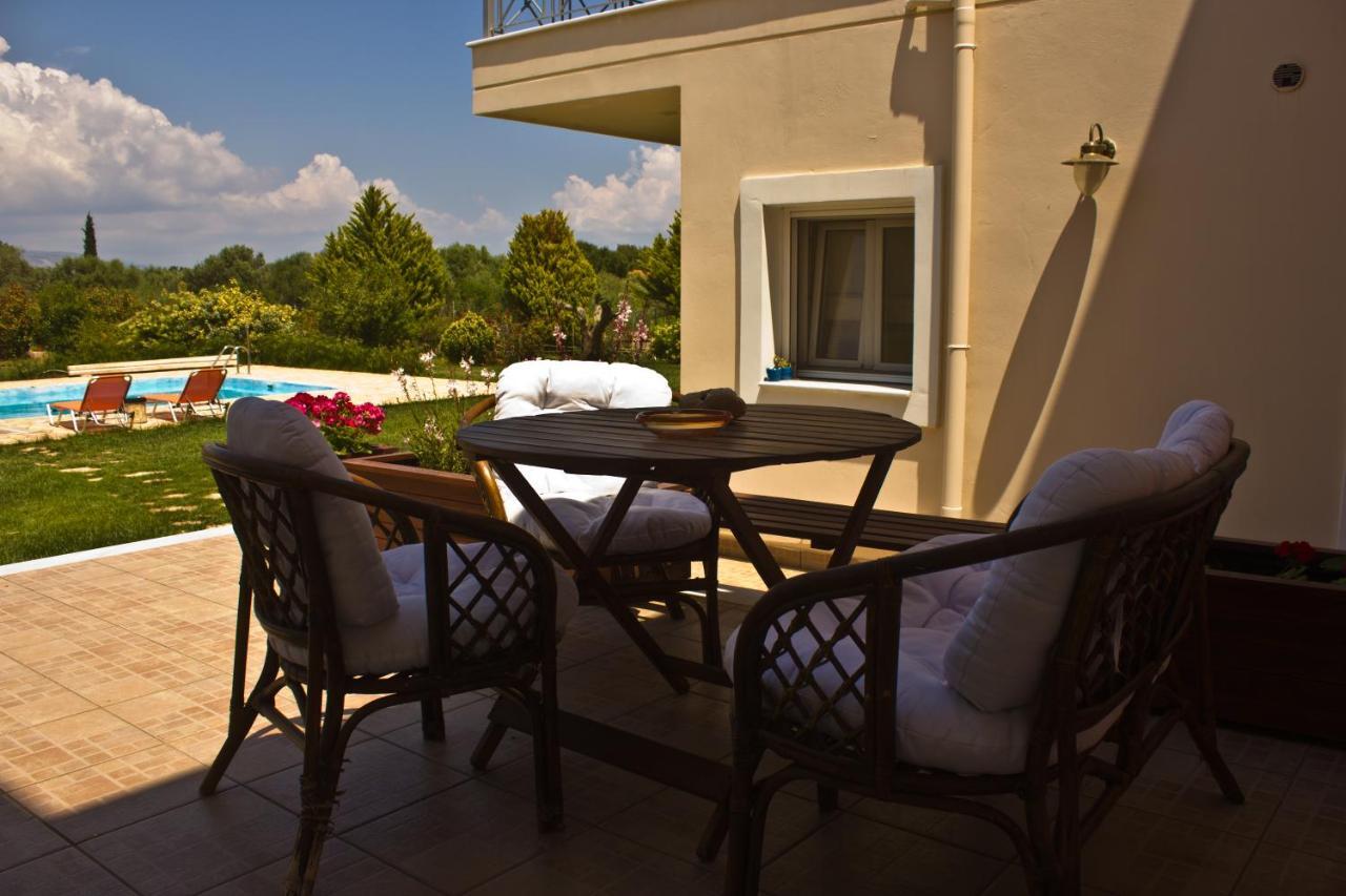 Brina'S Luxury Apartments Agioi Apostoloi  Luaran gambar